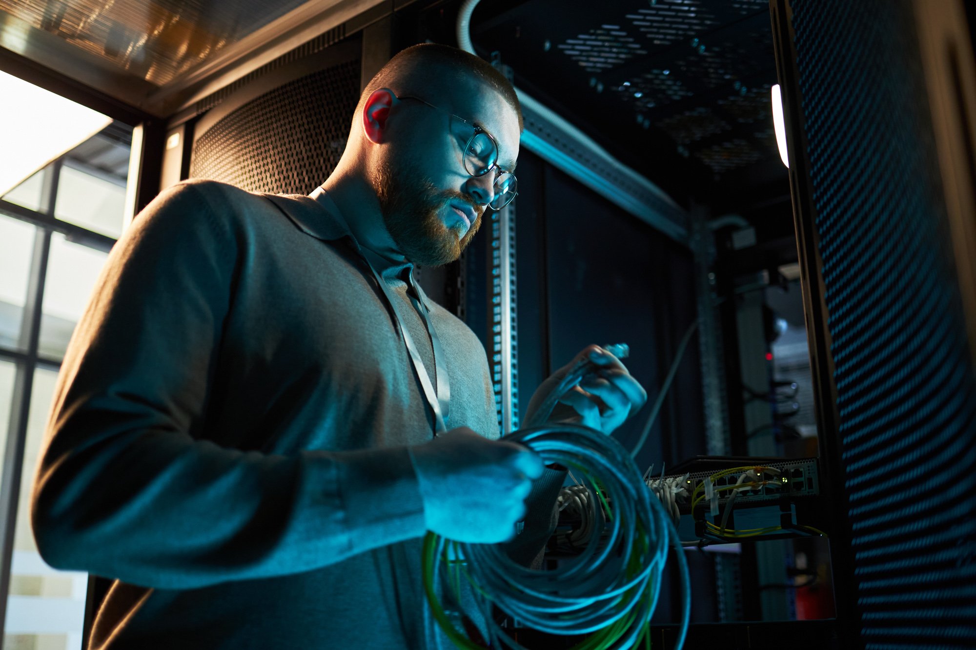 advantages of co-managed vs. fully outsourced it is that you have support when you need it